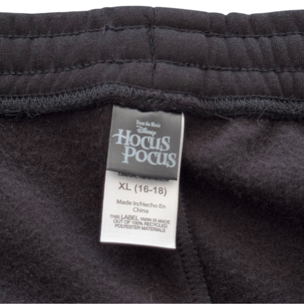 NWOT Disney Women's Size XL Hocus Pocus Graphic Cargo Jogger Wide Leg Pants - Picture 6 of 9